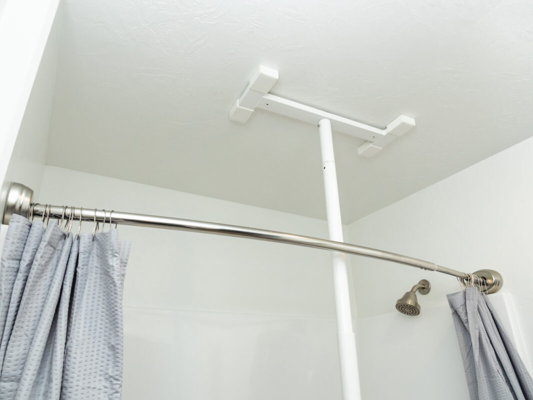 Tub to Ceiling Bathtub Support Pole (Wonder Pole) - Image 3